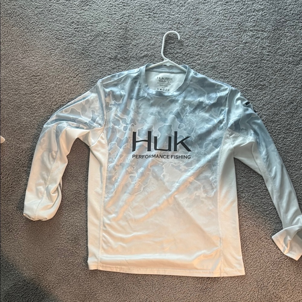 Huk Long Sleeve Performance Fishing Shirt - White